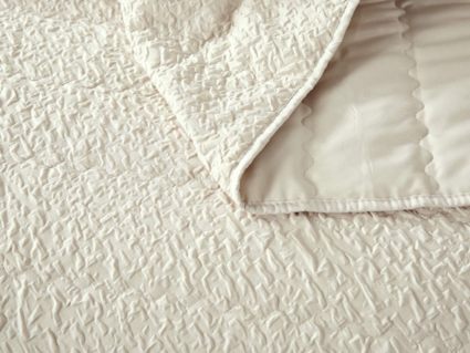 Покрывало Софи де Марко Надин (молоко)