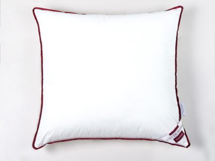 Подушка Софи де Марко RubyRose 70х70