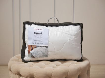 Одеяло Lite Flex Duvet всесезонное 390